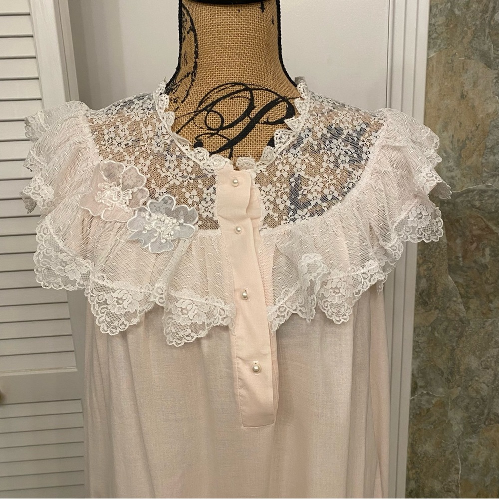 Vintage Lingerie Komar  Cotton and Lace Nightgown Size Large